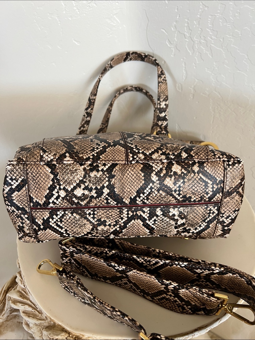 Hammitt Daniel Medium Snake-Print Shoulder Bag with Gold Hardware in Brown Blk - Picture 5 of 8